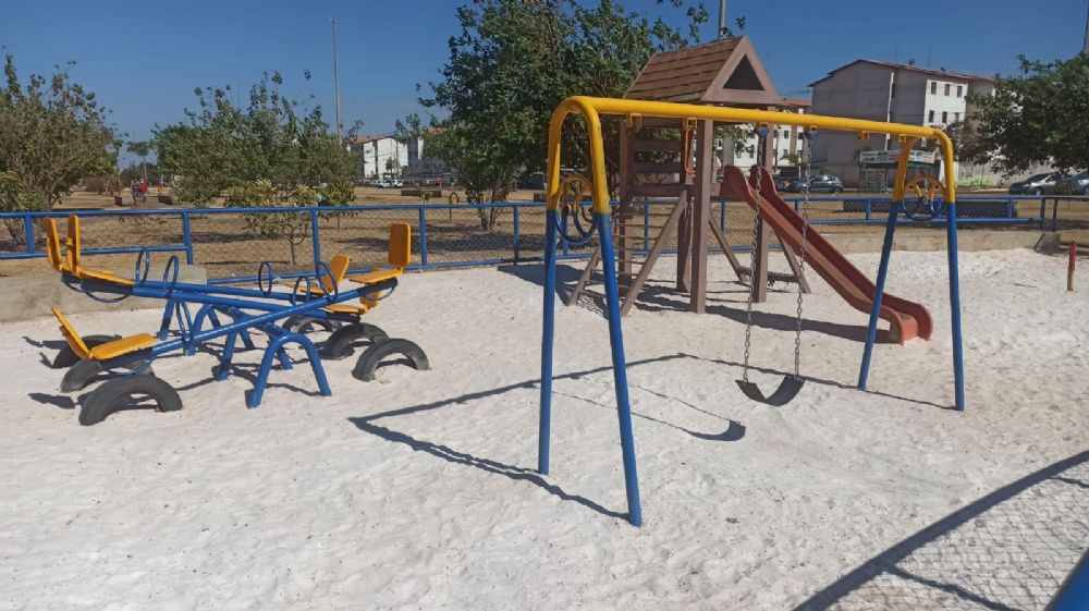 Playgrounds da praça do Total Ville são totalmente reformados